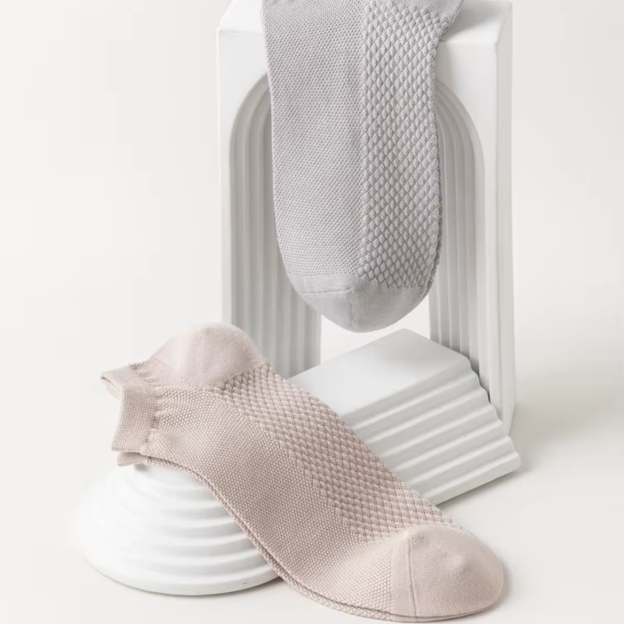 The Terra Ankle – Premium Bamboo Socks (2 Pairs in Silver)