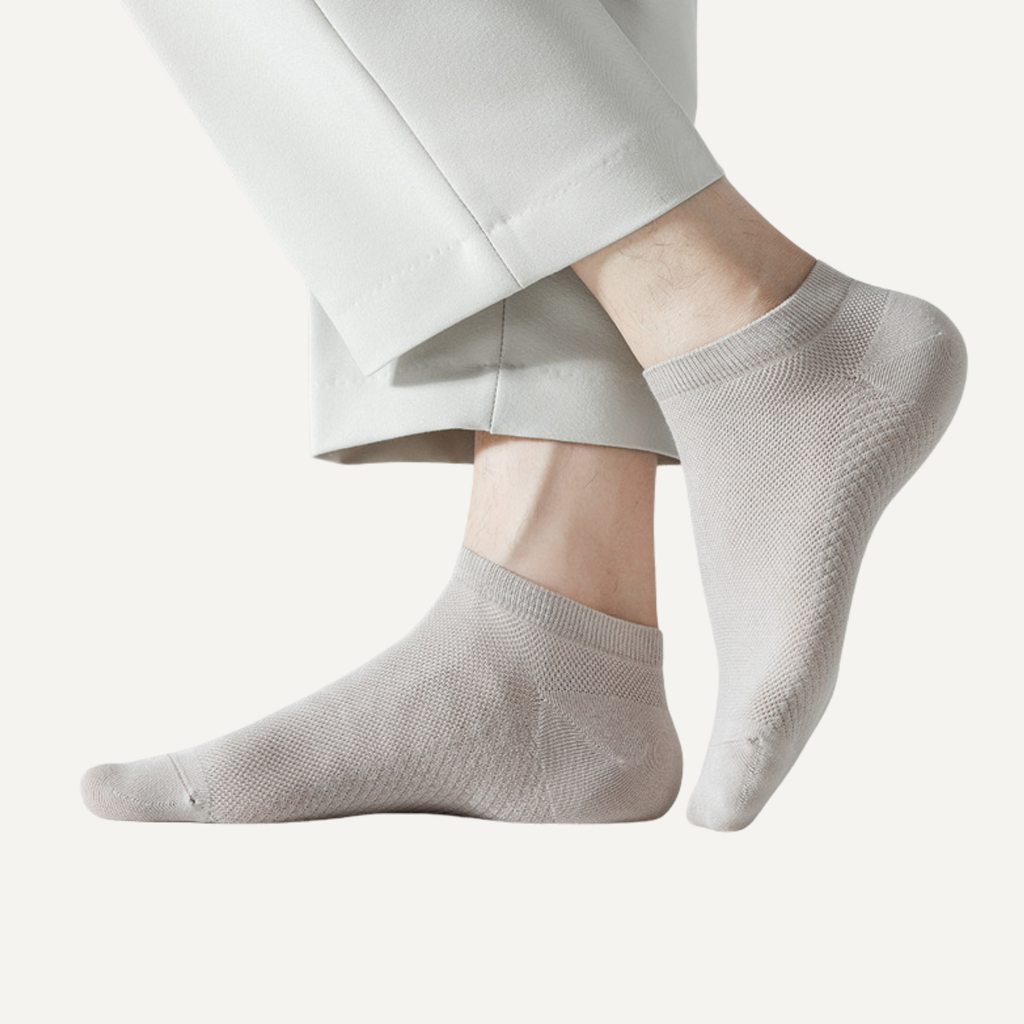 The Terra Ankle – Premium Bamboo Socks (2 Pairs in Silver)