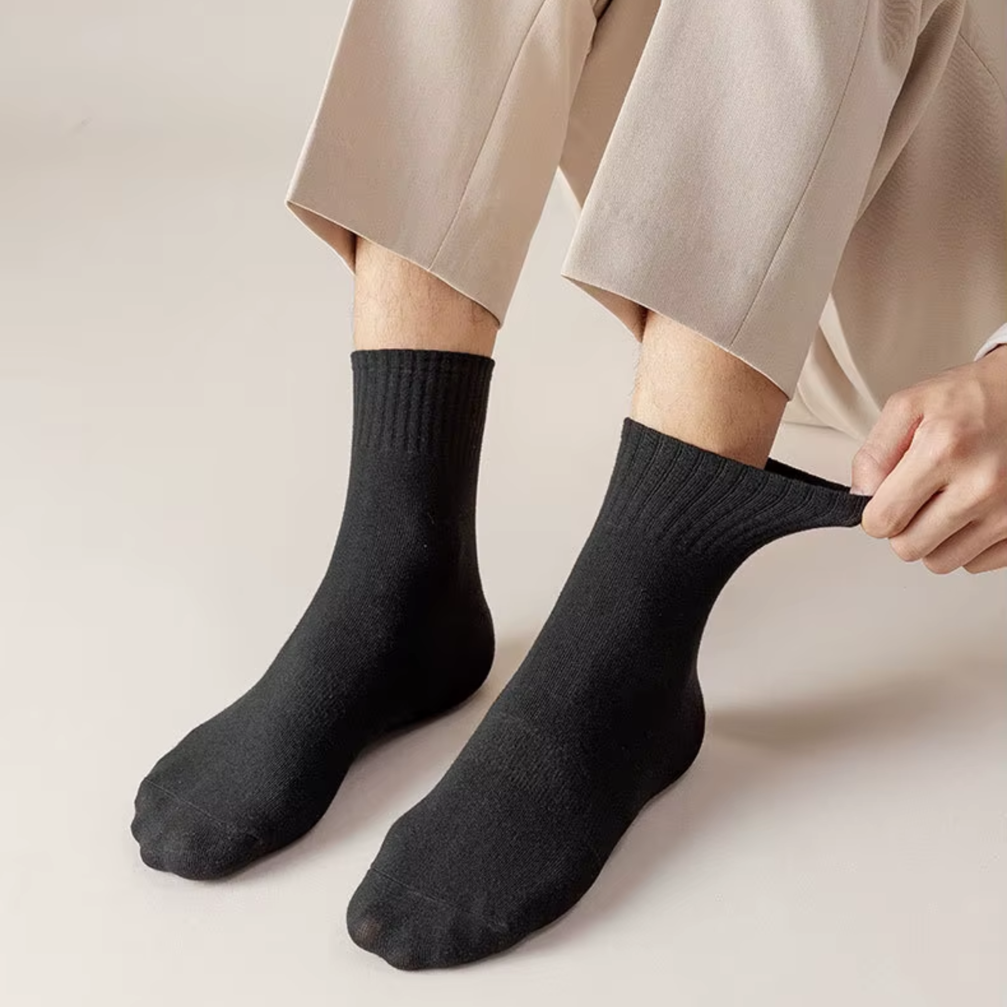 Lucent Mid-Crew – Premium Cotton Socks (2 Pairs in Onyx)