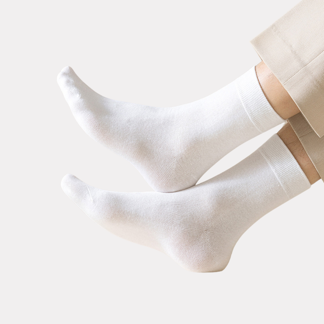 The Essential Crew - Premium Cotton Socks  (2 Pack Pairs in White)