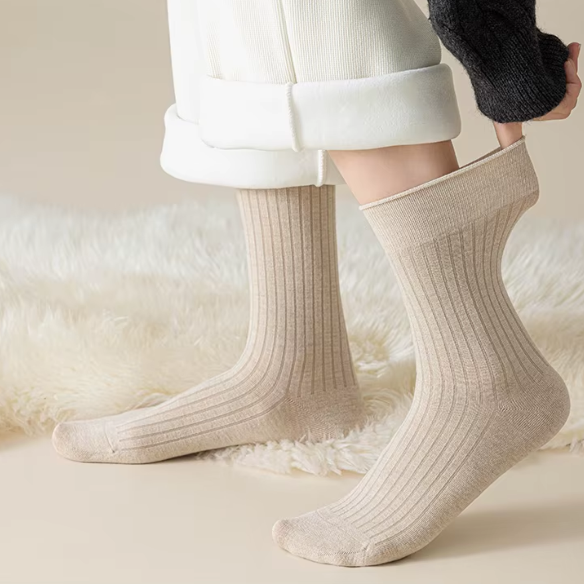 The Vita Crew – Premium Cashmere Socks  (2 Pairs in colour Driftwood)