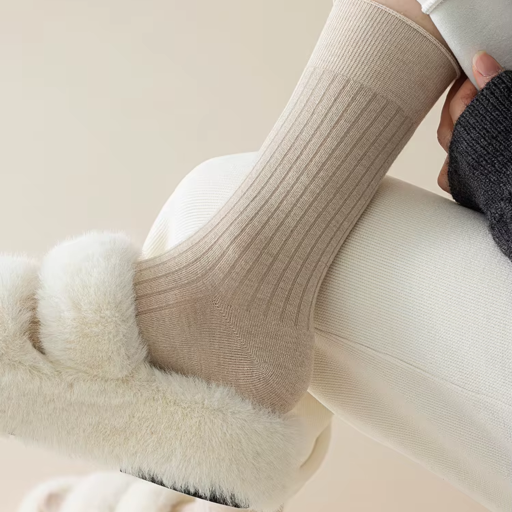 The Vita Crew – Premium Cashmere Socks  (2 Pairs in colour Driftwood)