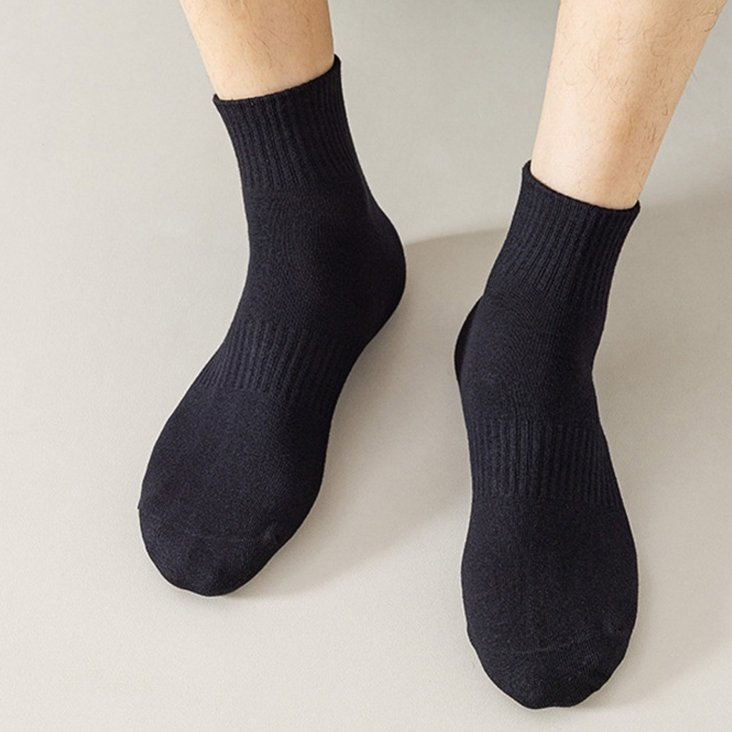 Lucent Mid-Crew – Premium Cotton Socks (2 Pairs in Onyx)