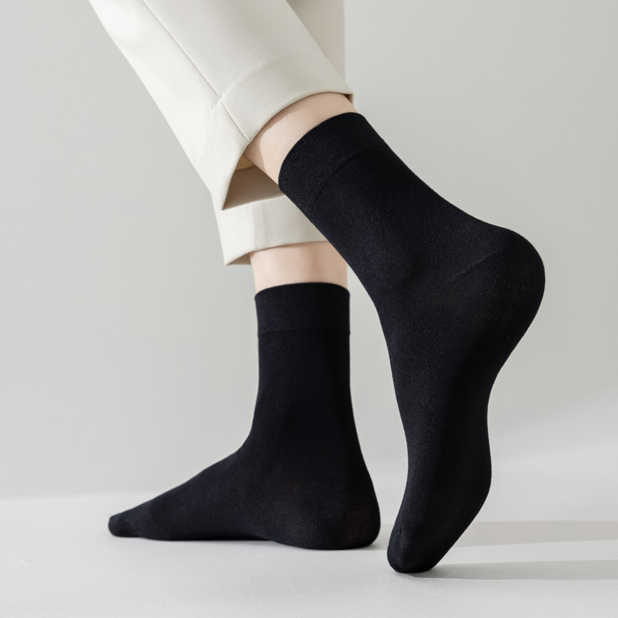 The Prima Crew – Premium Bamboo Socks  (2 Pairs in colour Noir)