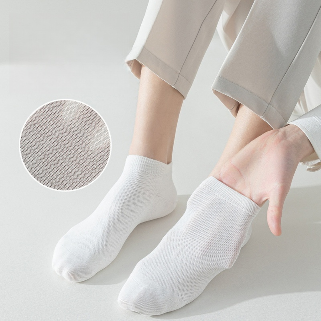 The Terra Ankle – Premium Bamboo Socks (2 Pairs in Ivory)