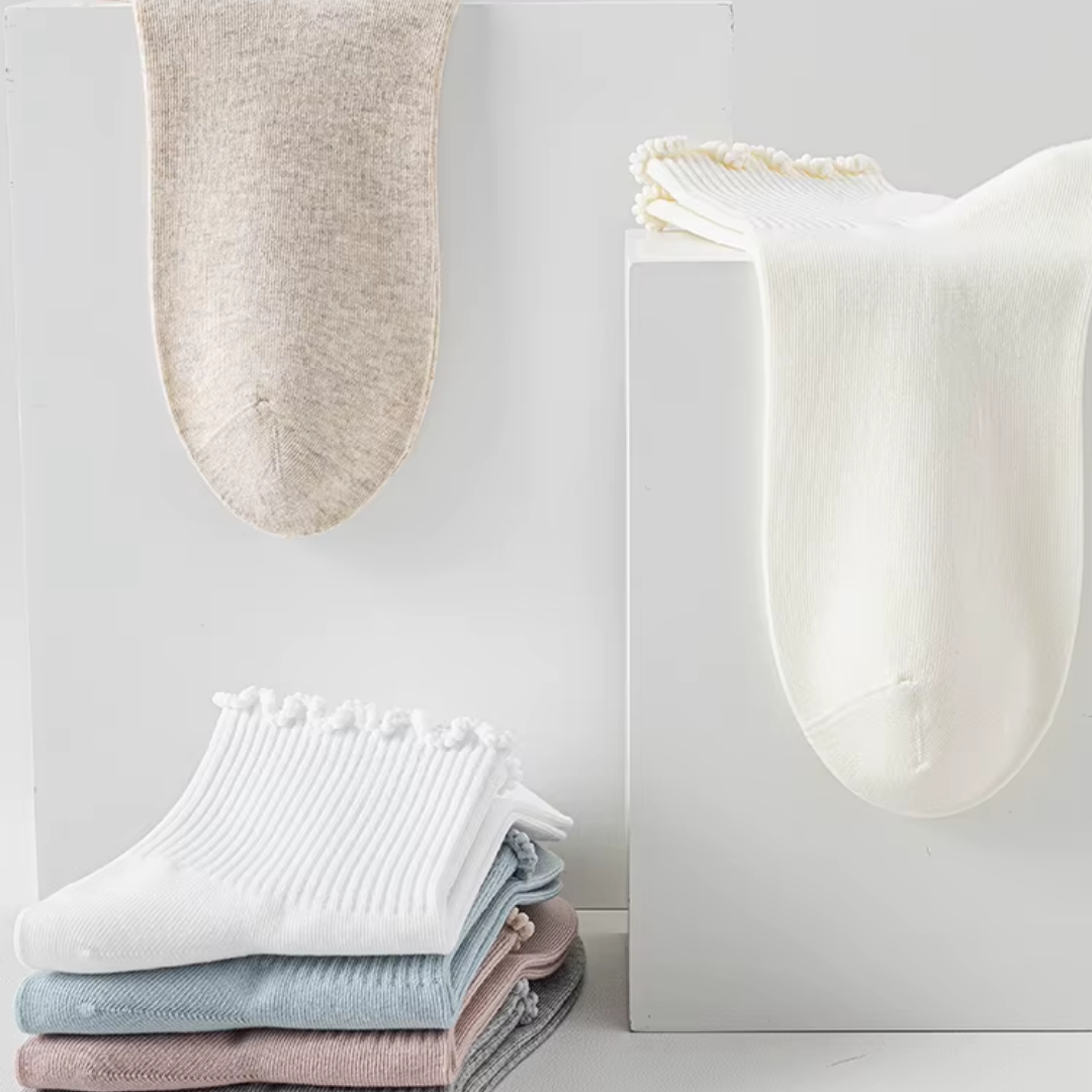 Ruffle Frills Crew Socks - 2 Pack Pairs (Beige)