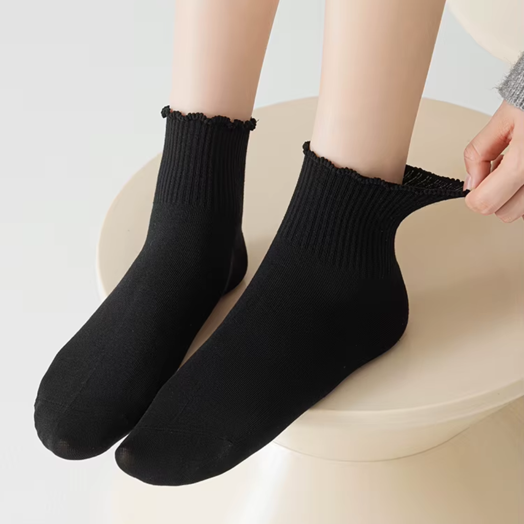 Ruffle Frills Crew Socks - 2 Pack Pairs (Black)