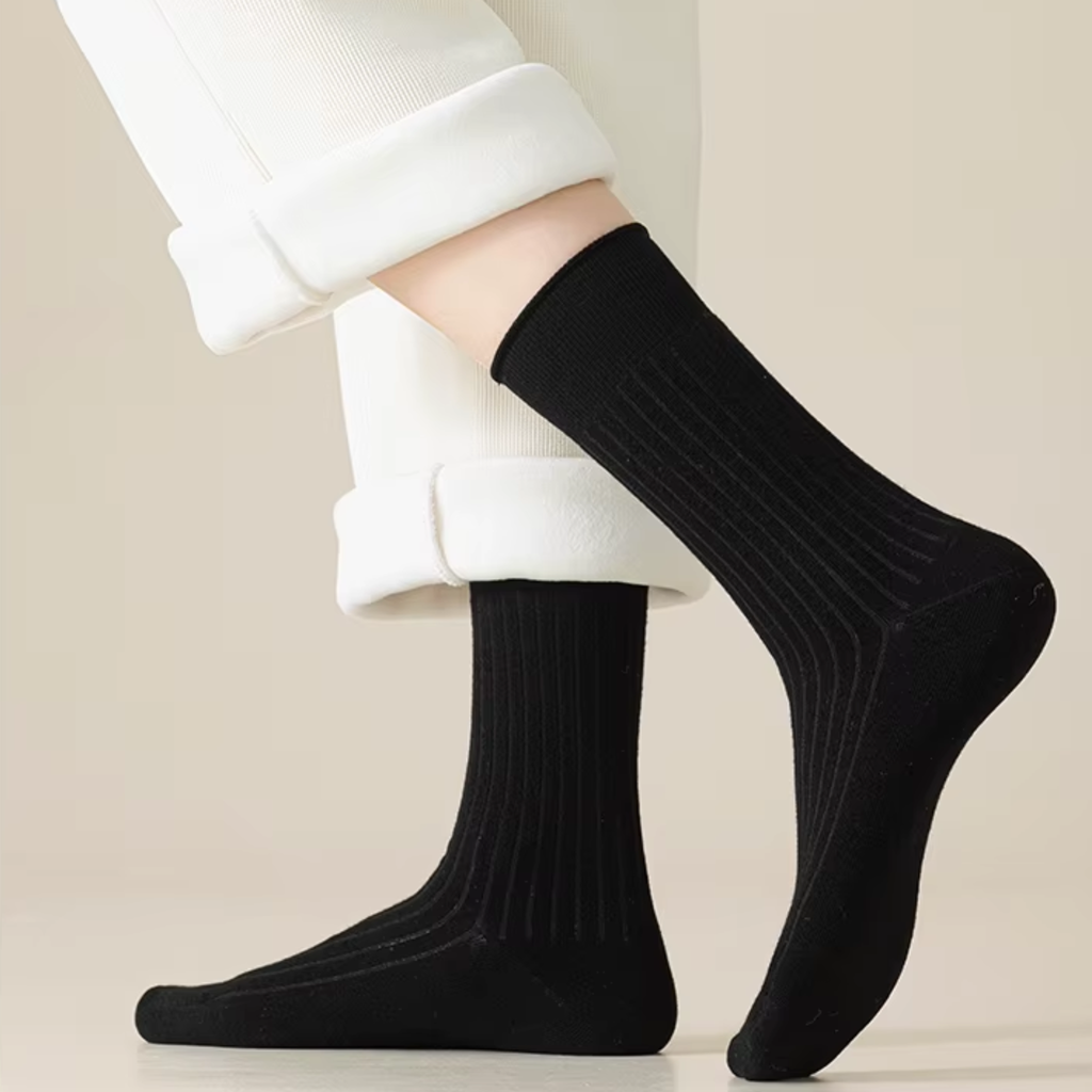 The Vita Crew – Premium Cashmere Socks  (2 Pairs in colour Onyx)