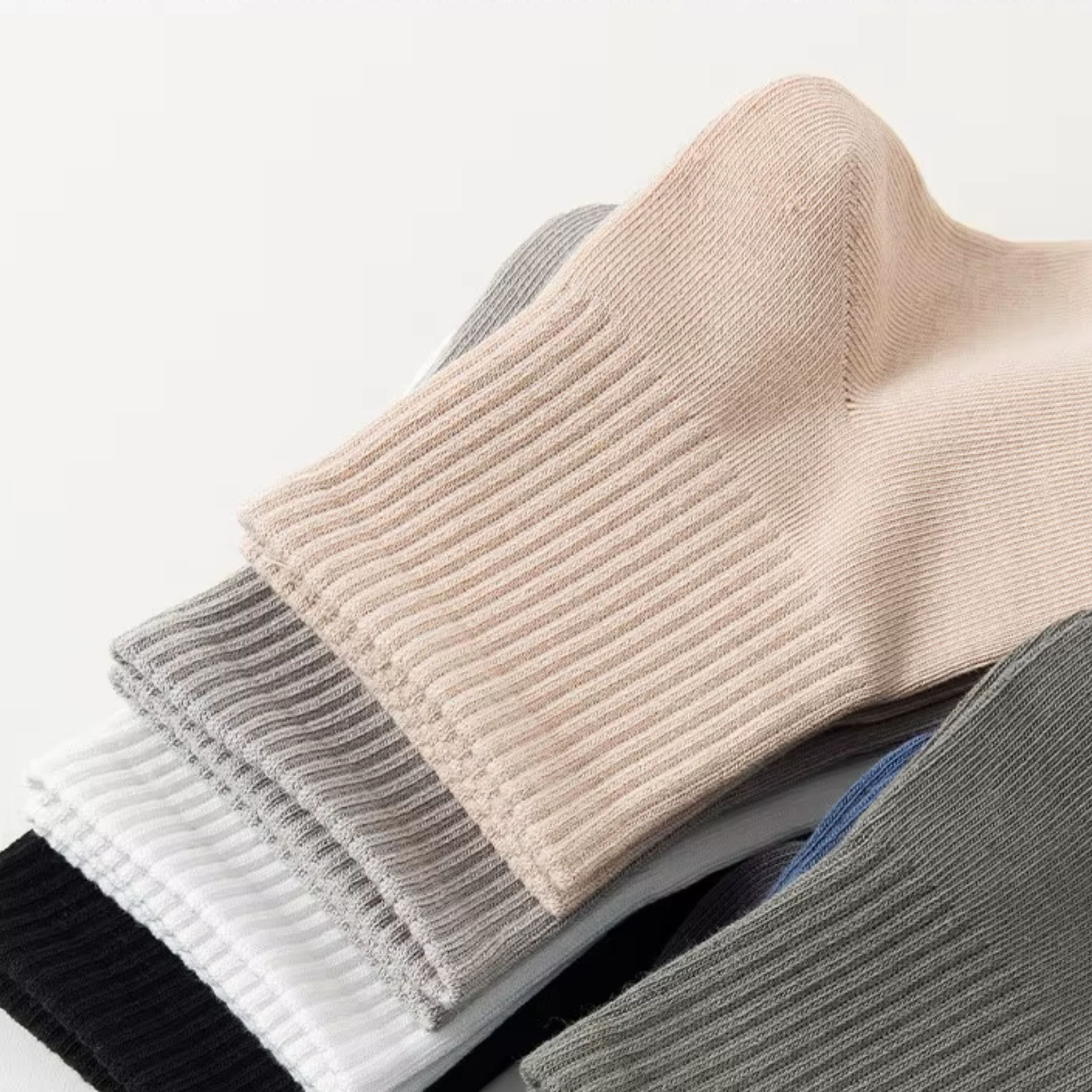 Lucent Mid-Crew – Premium Cotton Socks (2 Pairs in Oat)