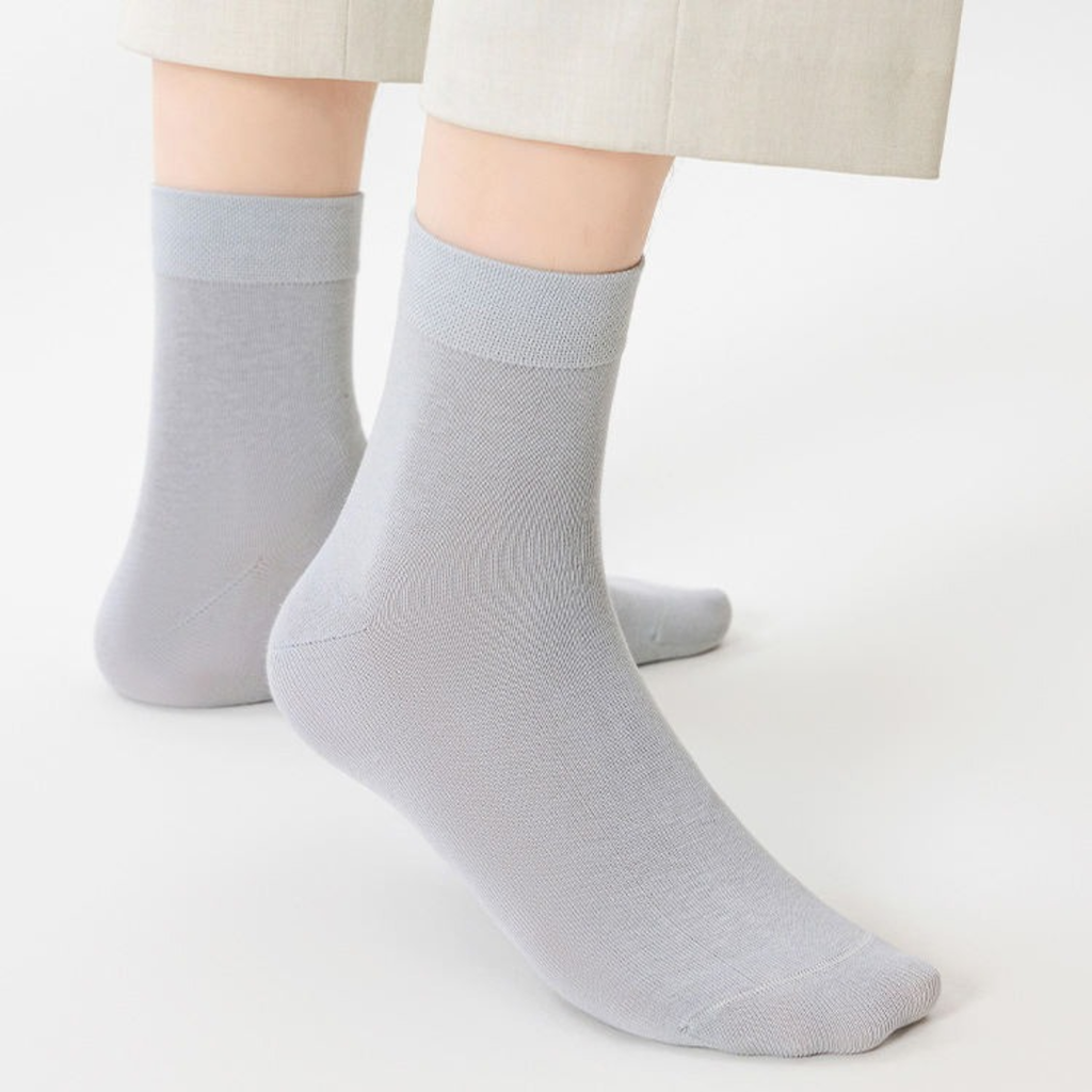 The Lumen Mid-Crew – Premium Cotton Socks (2 Pairs in Misty)