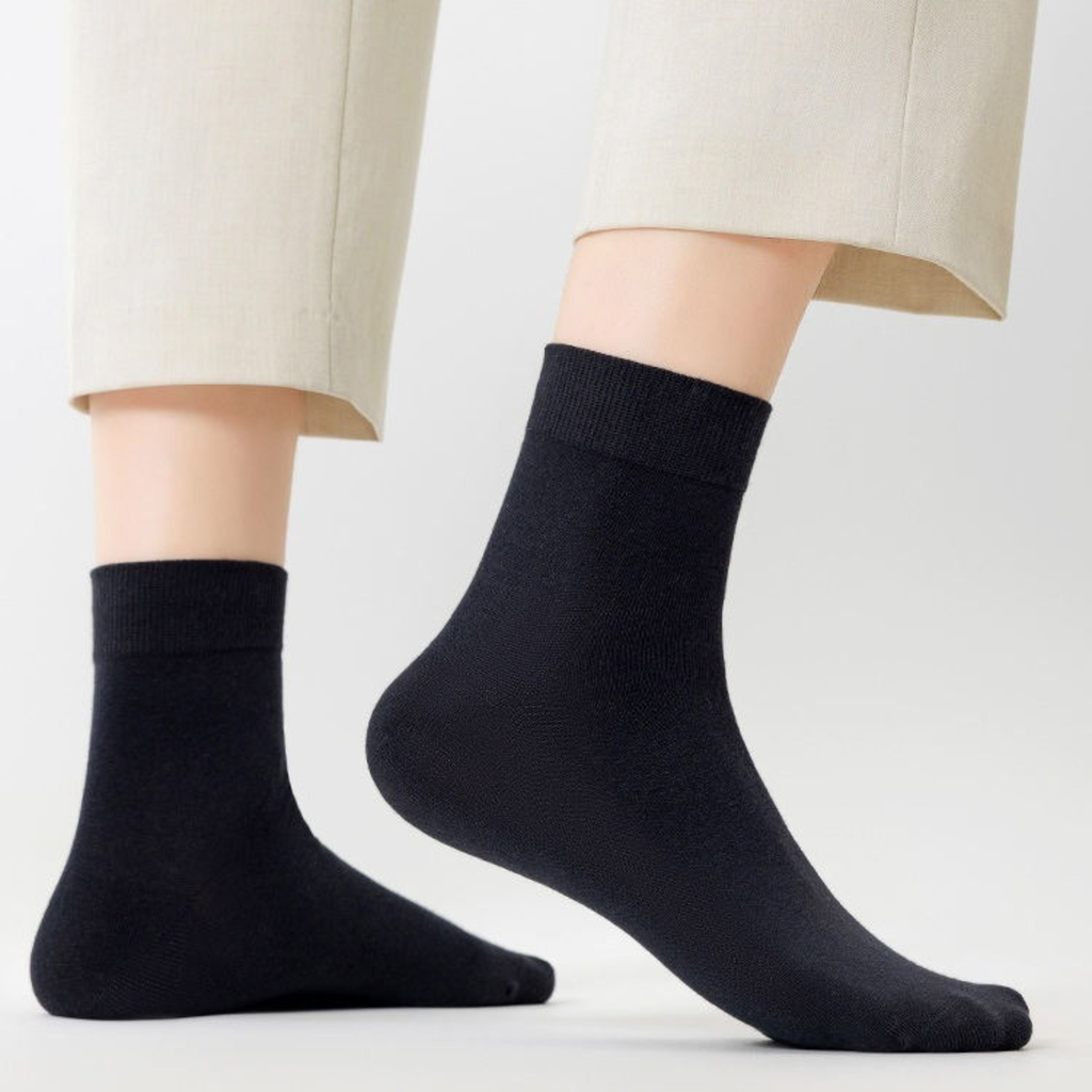 The Lumen Mid-Crew – Premium Cotton Socks (2 Pairs in Onyx)