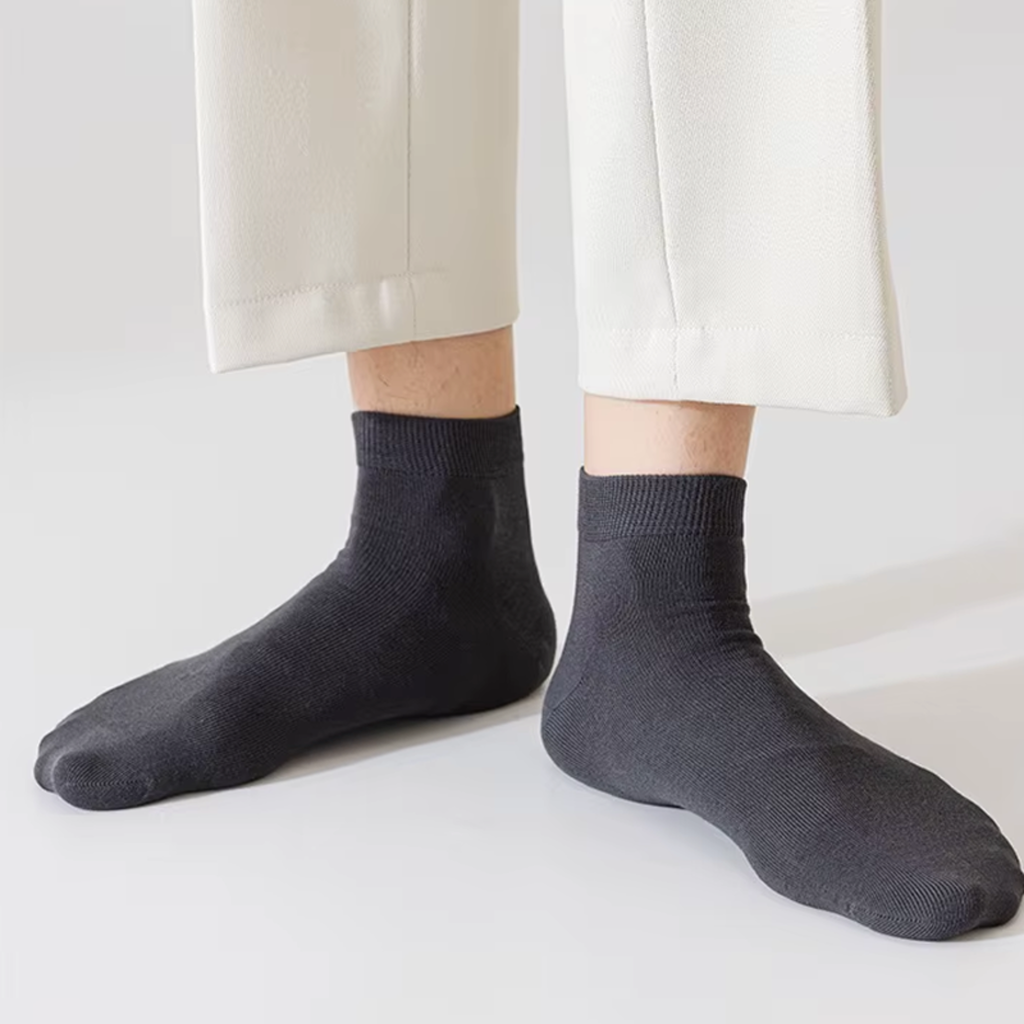 The Lumen Mid-Crew – Premium Cotton Socks (2 Pairs in Onyx)