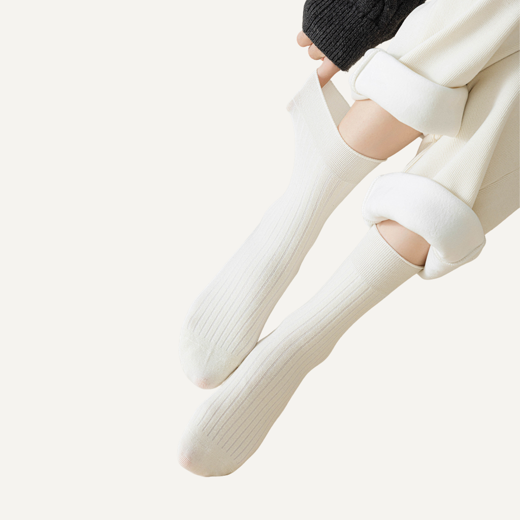 The Vita Crew – Premium Cashmere Socks  (2 Pairs in colour Ivory)
