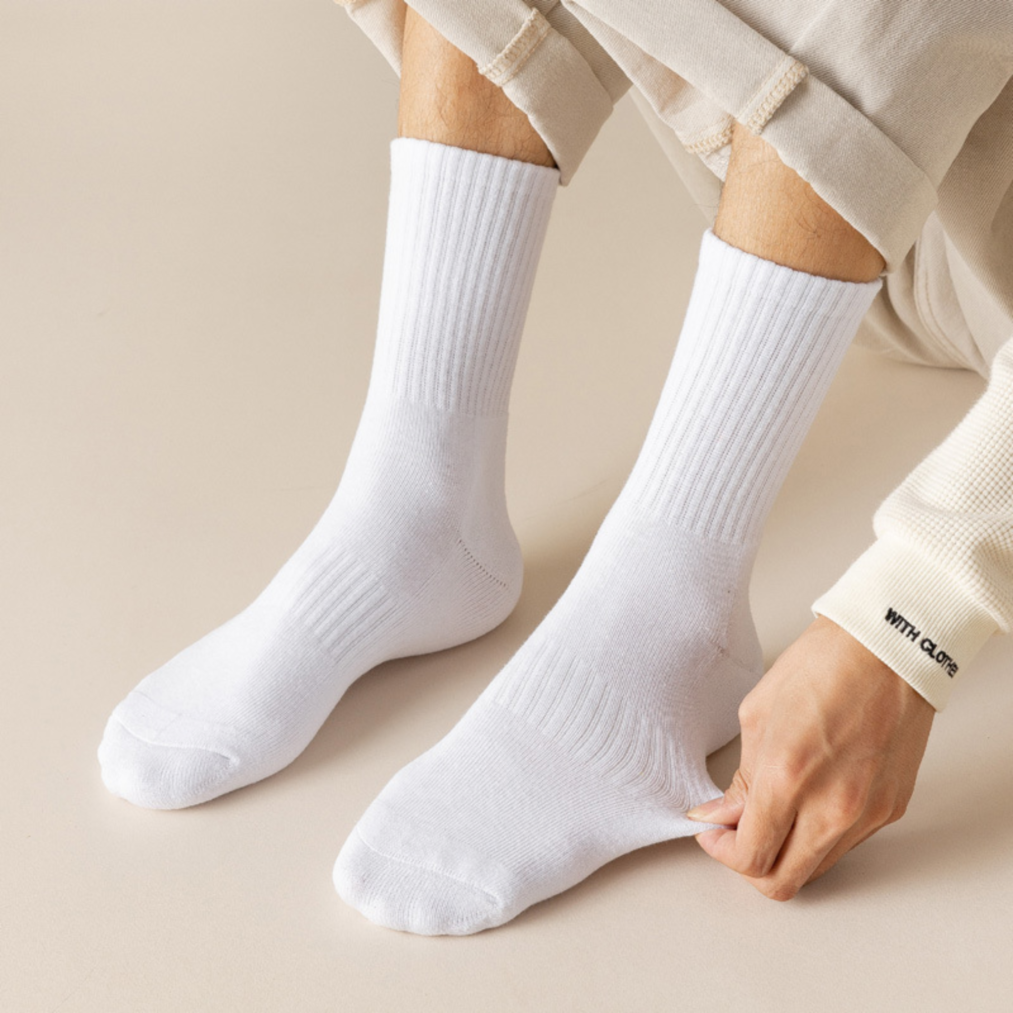 The Comfort Nova Crew – Premium Cotton Socks (2 Pairs in White)